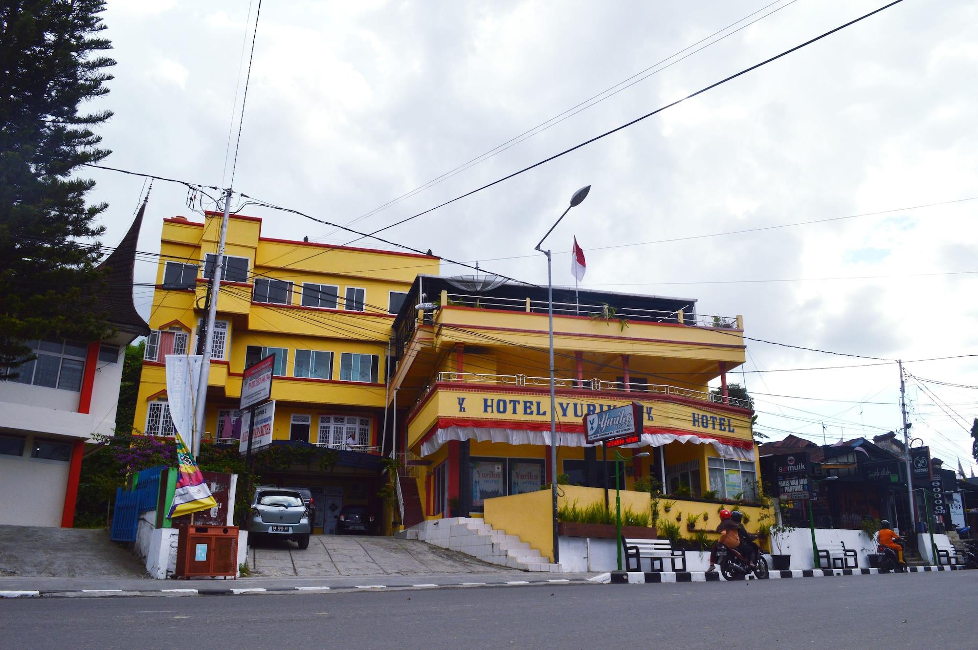 Hotel Yuriko Bukittinggi Buitenkant foto