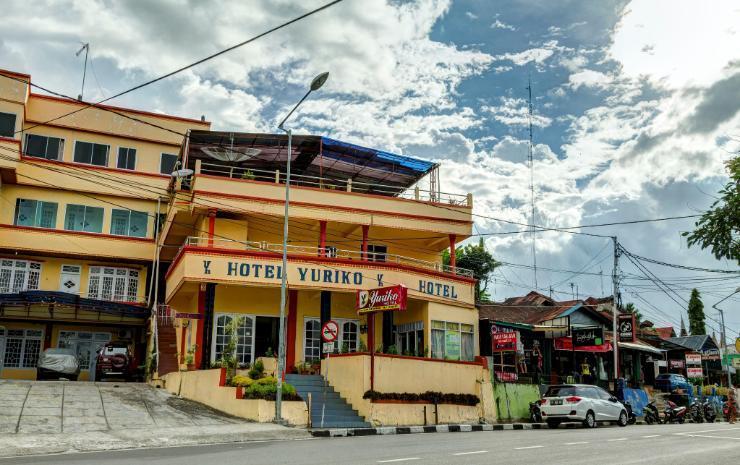 Hotel Yuriko Bukittinggi Buitenkant foto