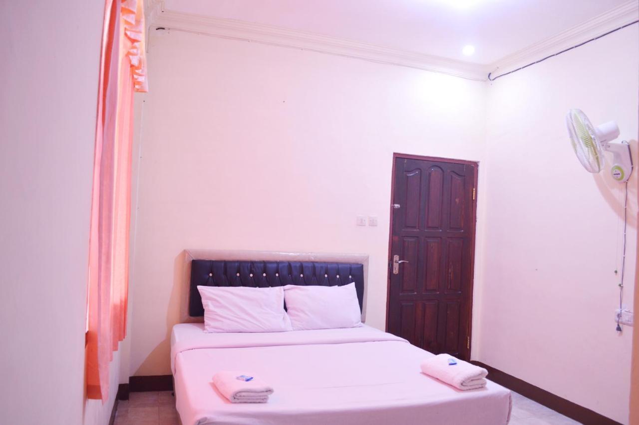 Hotel Yuriko Bukittinggi Buitenkant foto