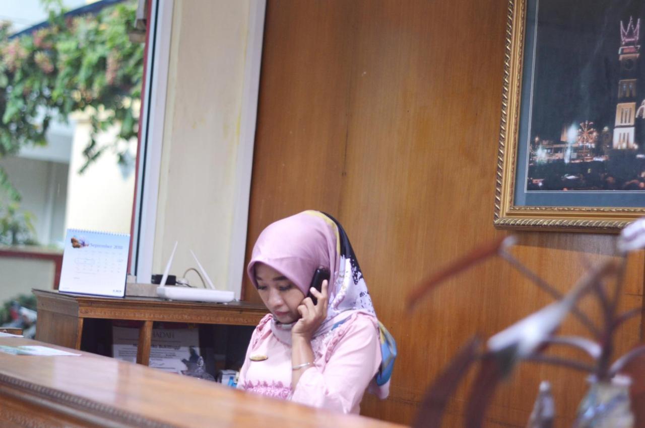 Hotel Yuriko Bukittinggi Buitenkant foto