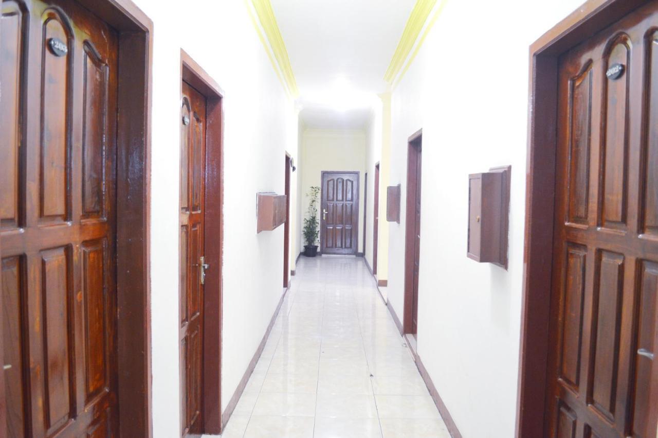 Hotel Yuriko Bukittinggi Buitenkant foto